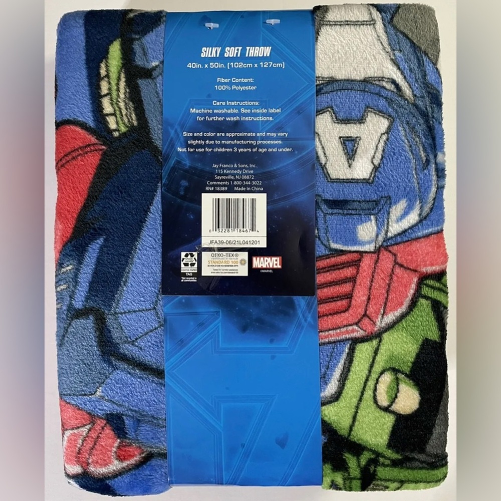 Marvel Avengers Superheroes HEROES UNITED Mech Strike 40" x 50" Silky Soft Throw - Picture 2 of 2